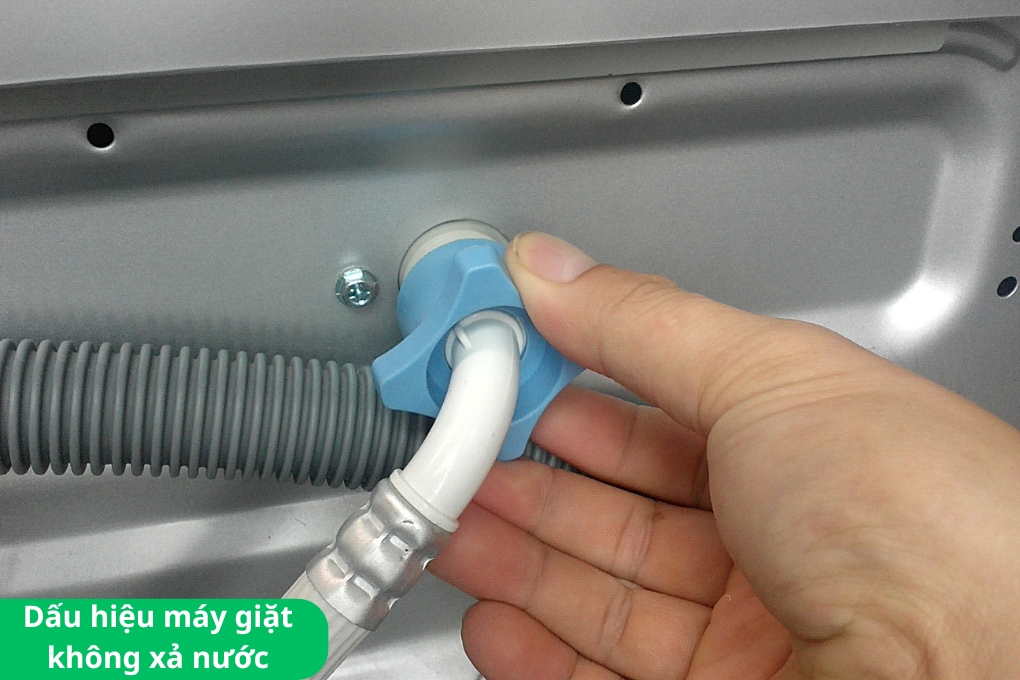 Lý do máy giặt không xả nước và các lỗi thường gặp
